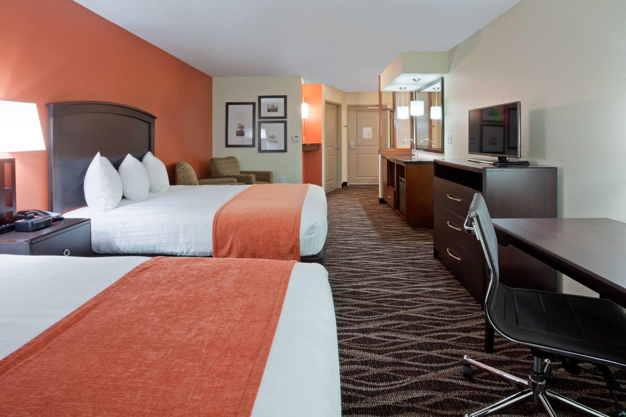 Americinn By Wyndham Waupun Exteriör bild
